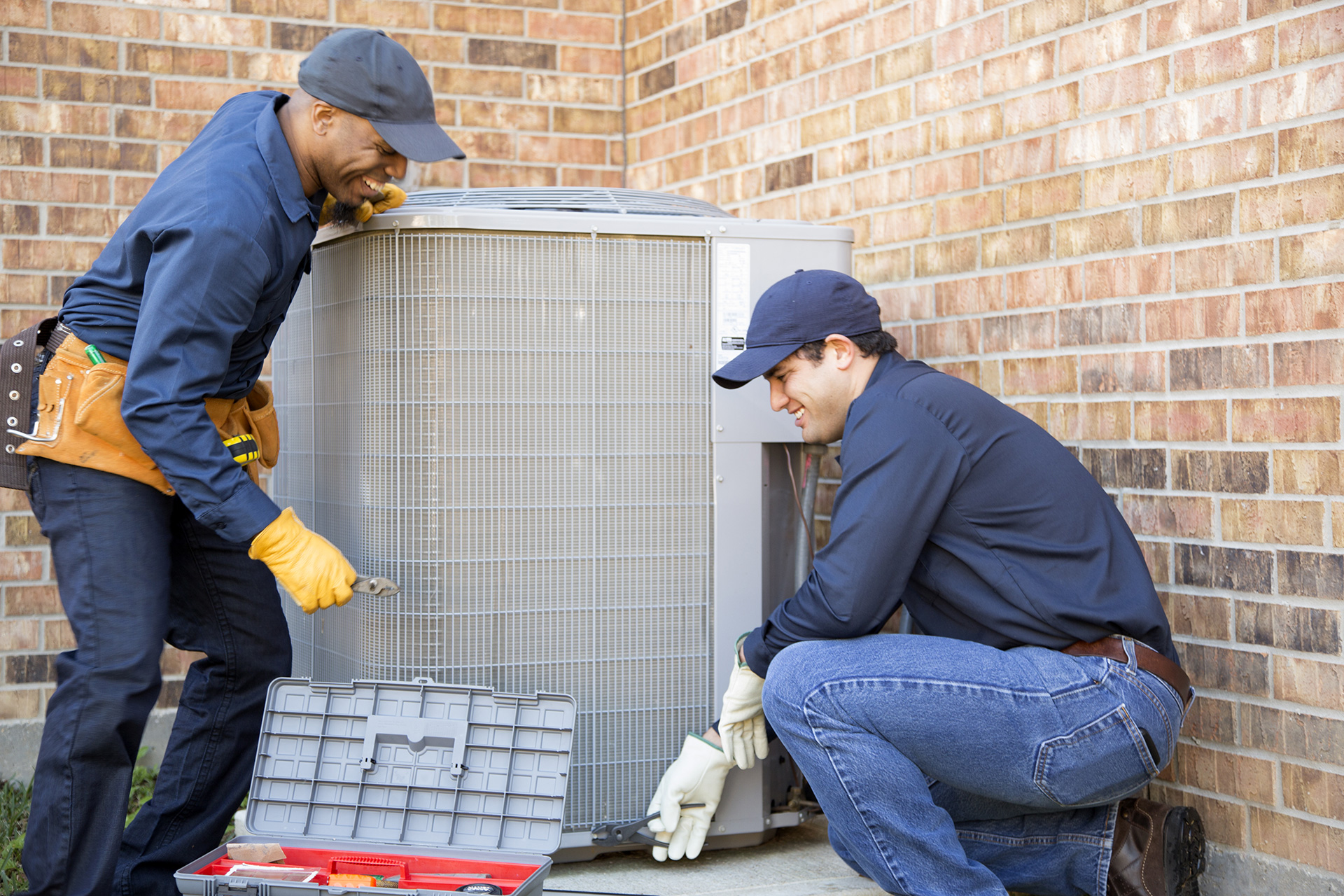 seeking-experienced-hvac-techs-girard-heating-air-conditioning